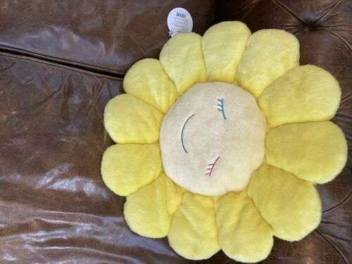Takashi Murakami Rainbow Flower Cushion Pillow plush 60cm yellow – LENDER &  BUYER OF LUXURY ASSETS